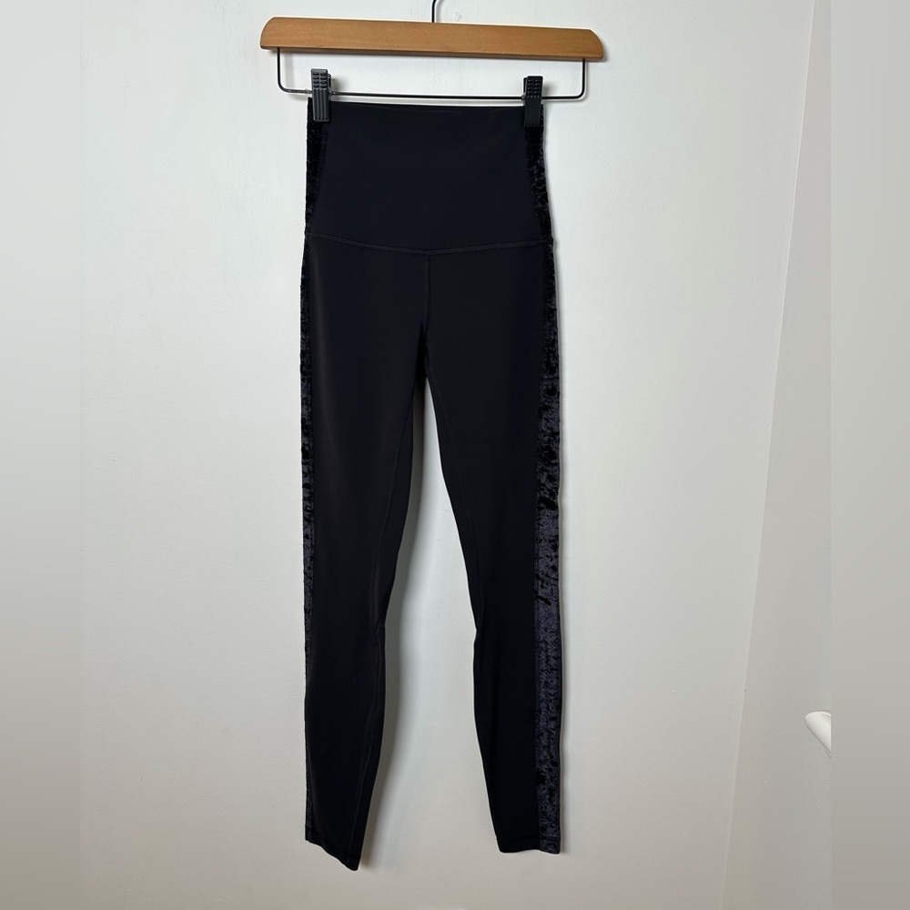 Lululemon Align Super High-Rise Pant 28" *Crushed Velvet
**Special Edition** - Picture 6 of 13